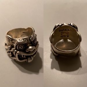 Silver Ring from the Great Frog in London